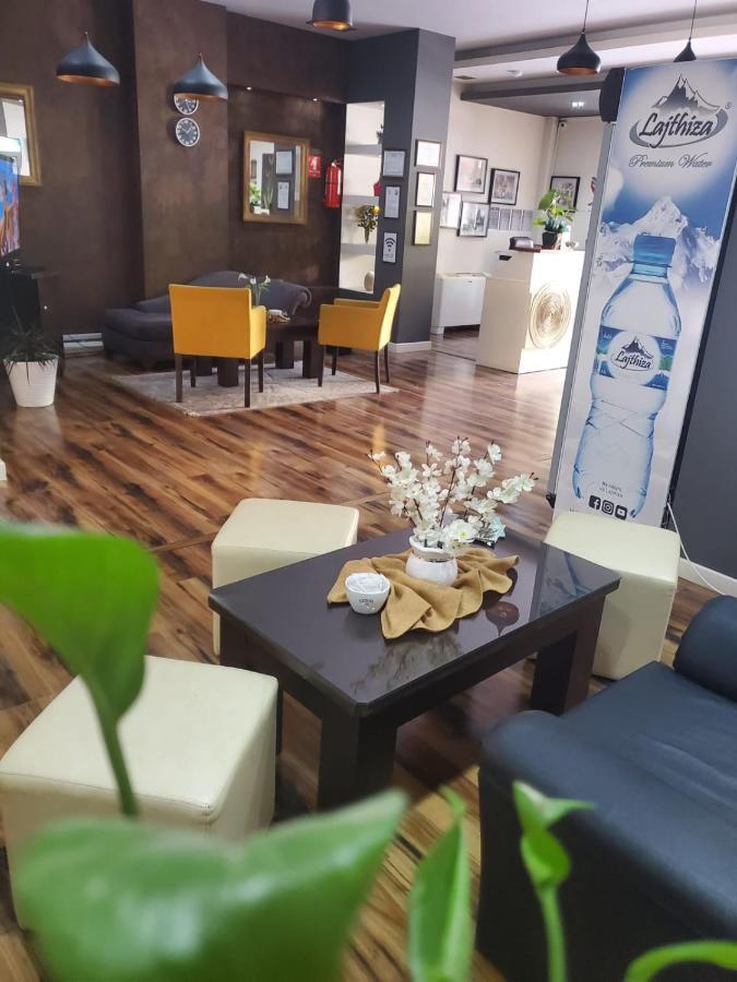 Hotel Alysa 科尔察 外观 照片