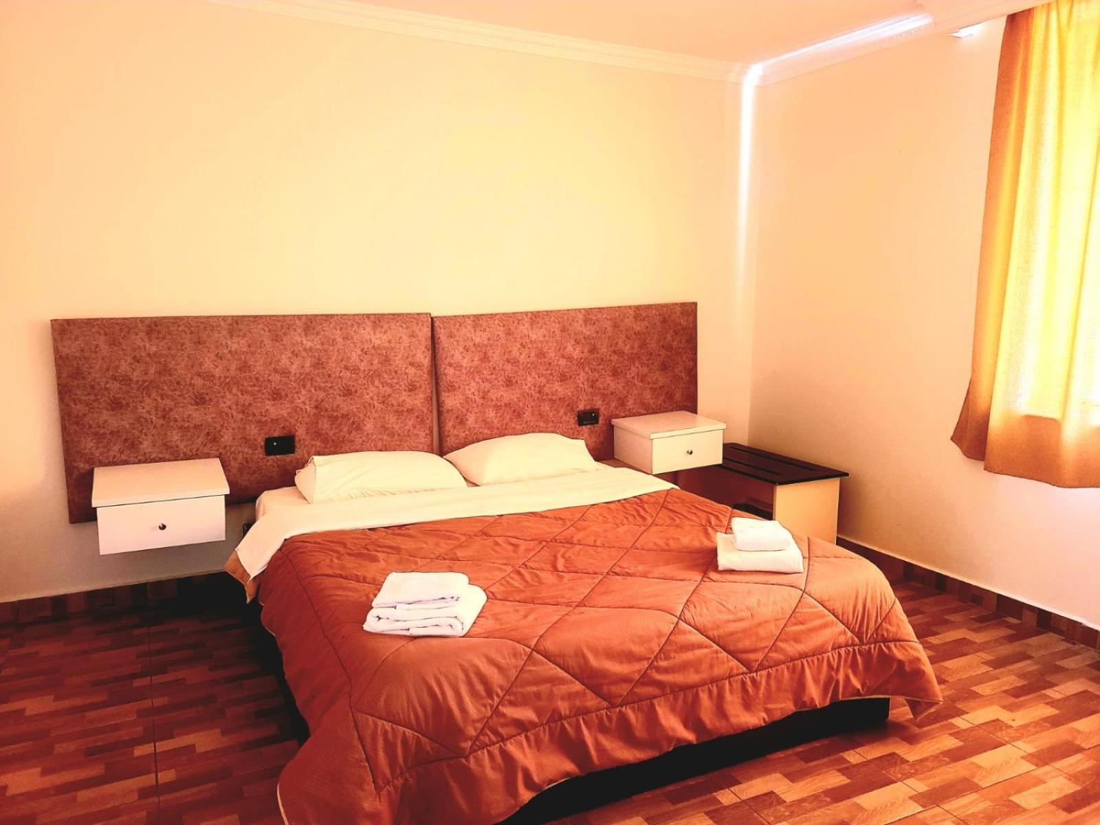 Hotel Alysa 科尔察 外观 照片